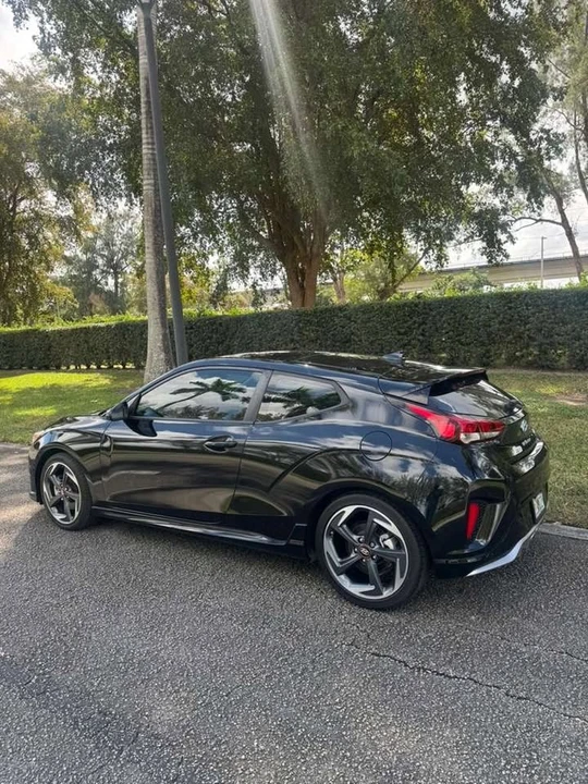 2020 Hyundai Veloster - Image 3 of 13