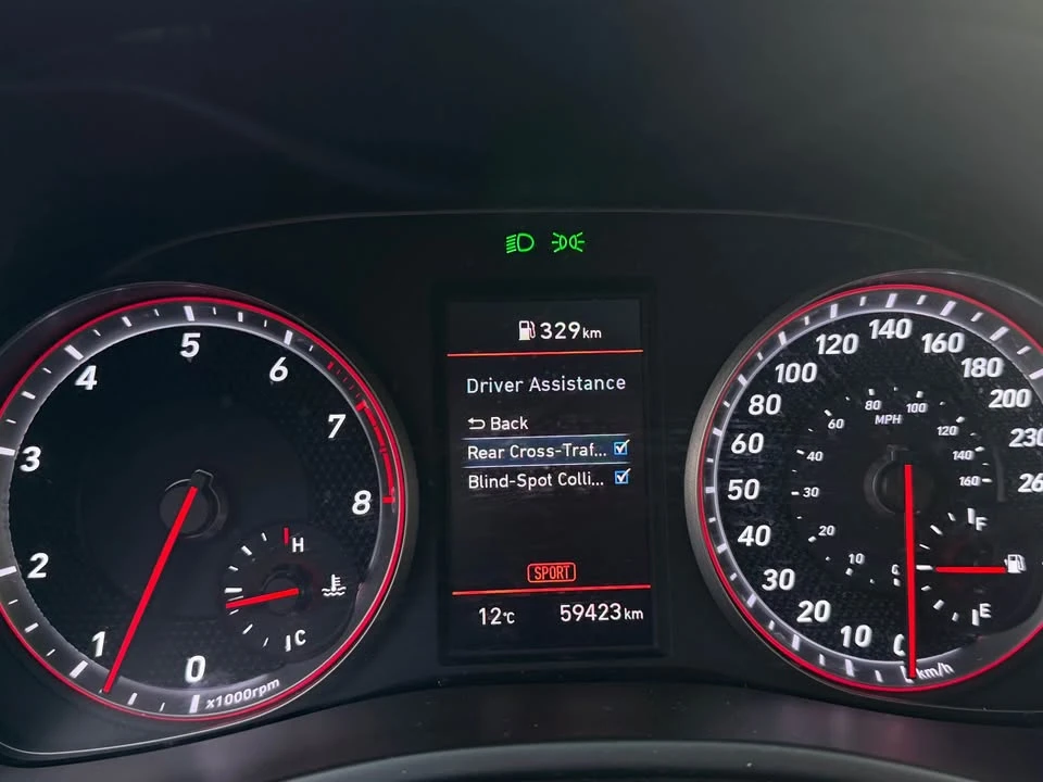 2020 Hyundai Veloster - Image 11 of 17