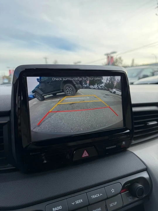 2020 Hyundai Veloster - Image 15 of 17
