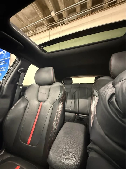 2020 Hyundai Veloster - Image 12 of 14