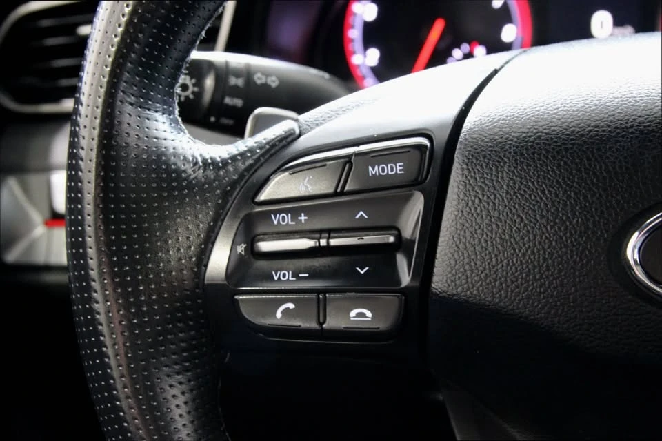 2020 Hyundai Veloster - Image 14 of 16