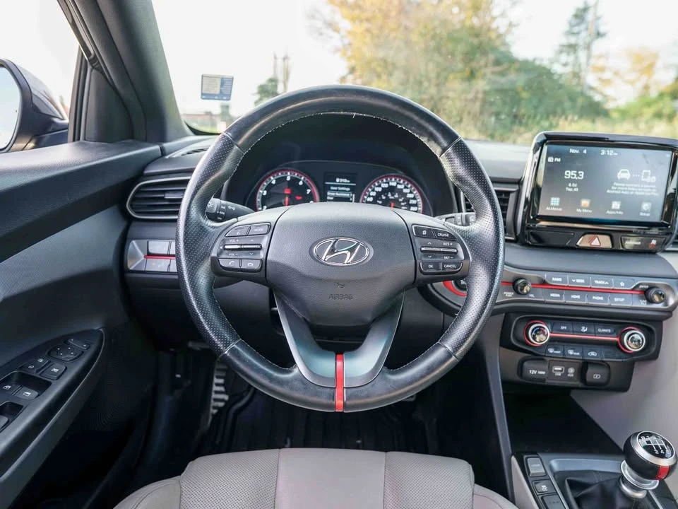 2020 Hyundai Veloster - Image 8 of 18