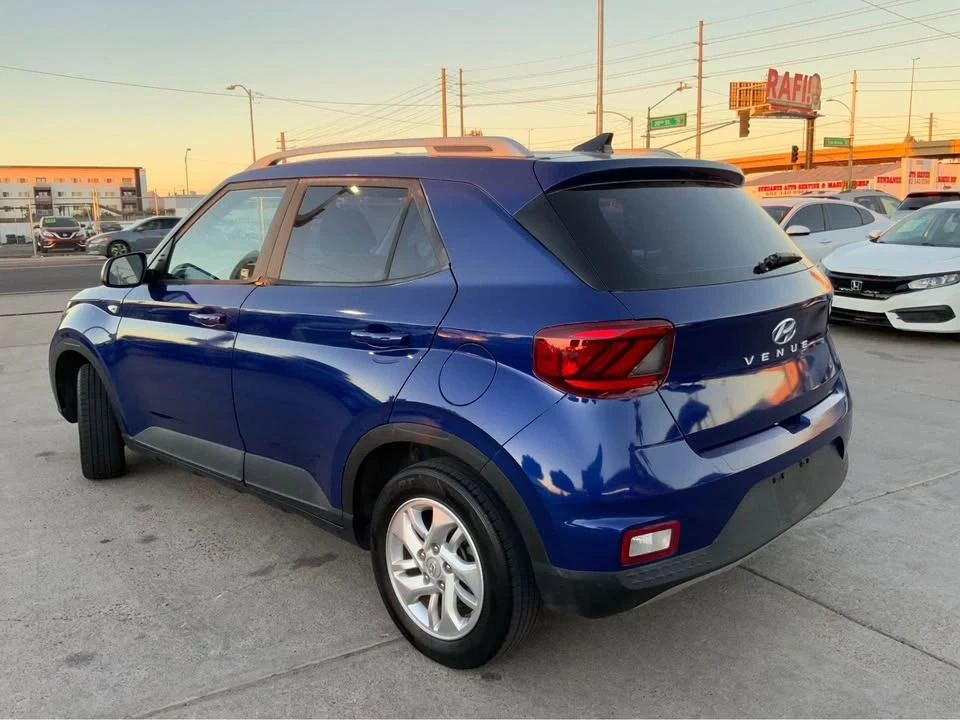 2020 Hyundai Venue - Image 9 of 10
