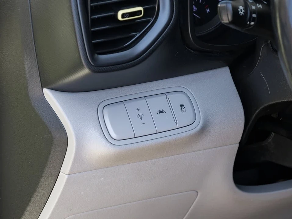 2020 Hyundai Venue - Image 14 of 20