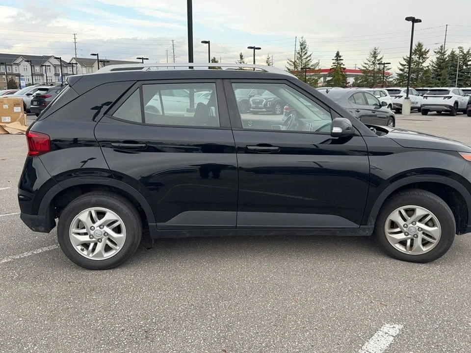 2020 Hyundai Venue - Image 8 of 9
