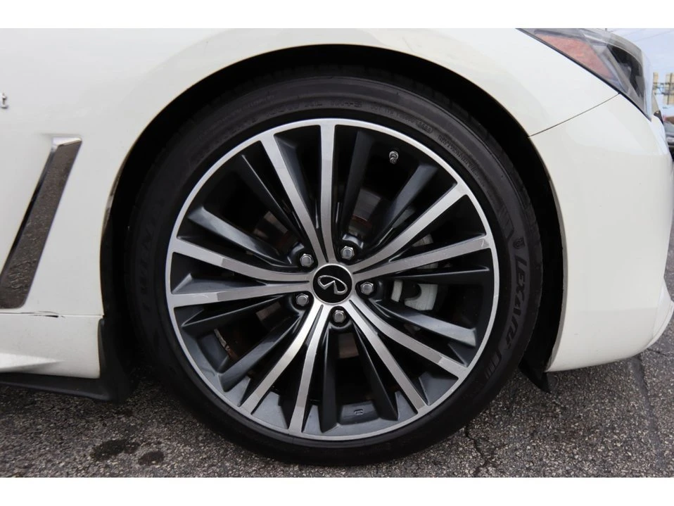 2020 Infiniti Q60 - Image 16 of 20