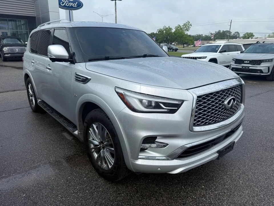 2020 Infiniti QX80 - Image 2 of 8
