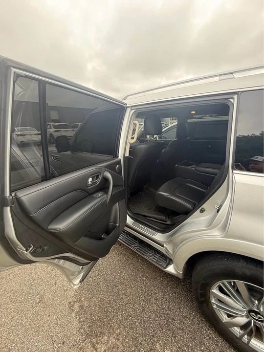 2020 Infiniti QX80 - Image 5 of 8