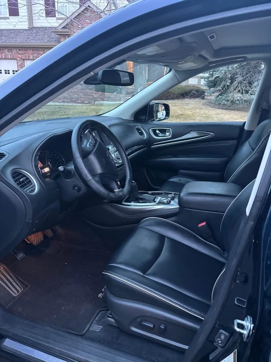 2020 Infiniti Q60 - Image 2 of 6
