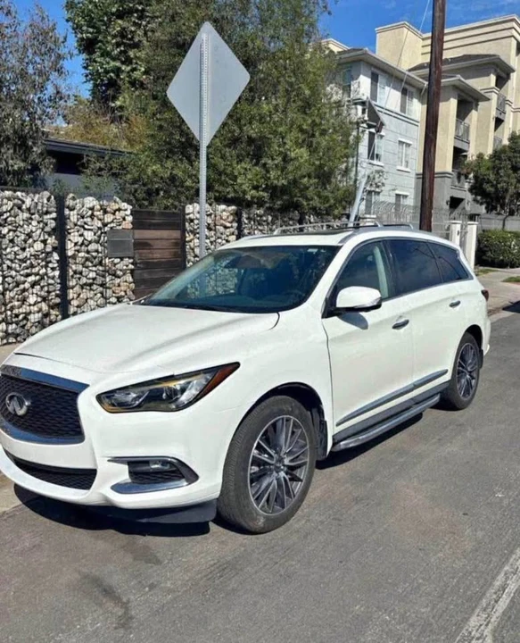 2020 Infiniti Q60 - Image 2 of 5