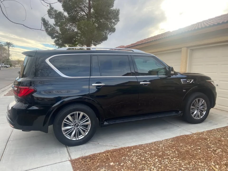 2020 Infiniti QX80 - Image 9 of 10