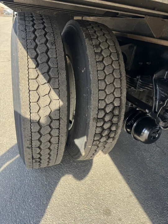2020 Triumph - Image 14 of 16