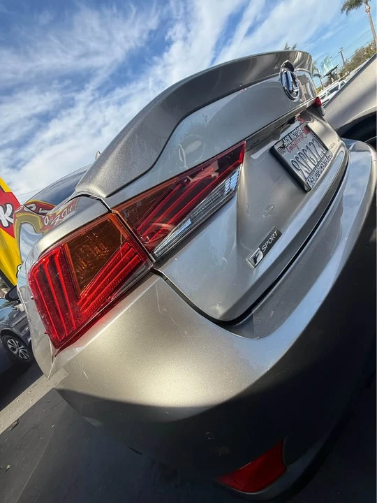 2020 Lexus IS 3rd Gen - Image 5 of 6