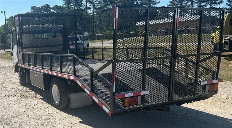 2020 Isuzu Elf - Image 5 of 6