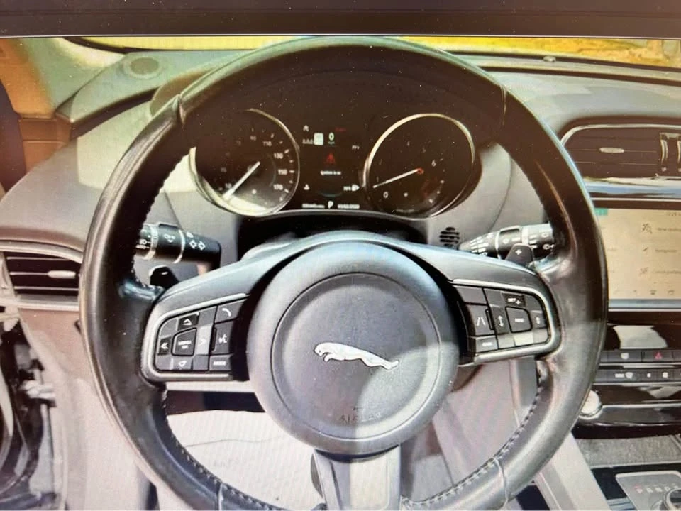 2020 Jaguar F-Pace - Image 8 of 8