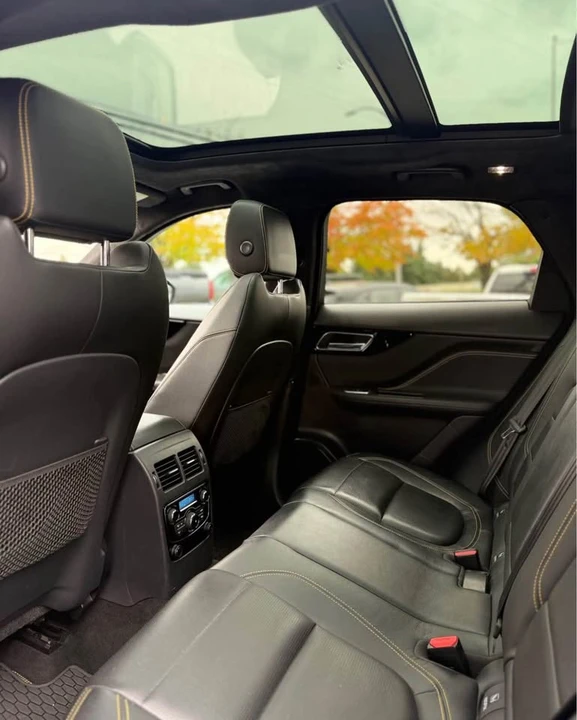 2020 Jaguar F-Pace - Image 7 of 7