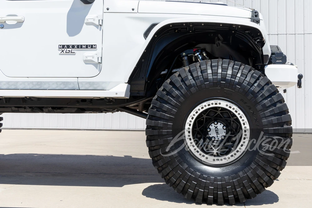2020 Jeep JT Gladiator - Image 17 of 29