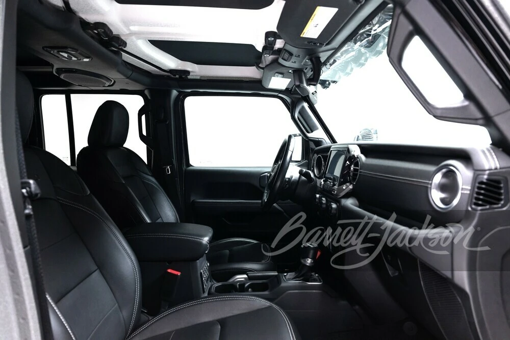 2020 Jeep JT Gladiator - Image 9 of 31