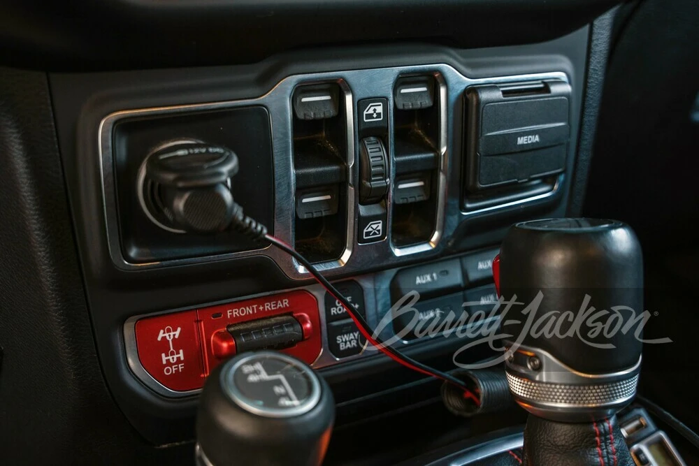 2020 Jeep JT Gladiator - Image 9 of 31