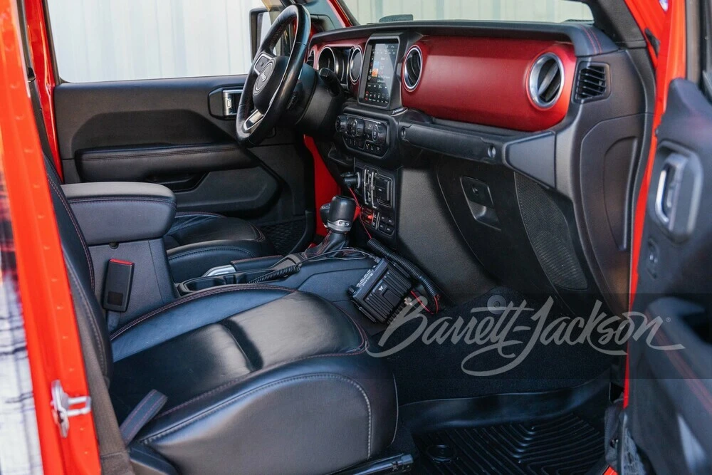 2020 Jeep JT Gladiator - Image 16 of 31