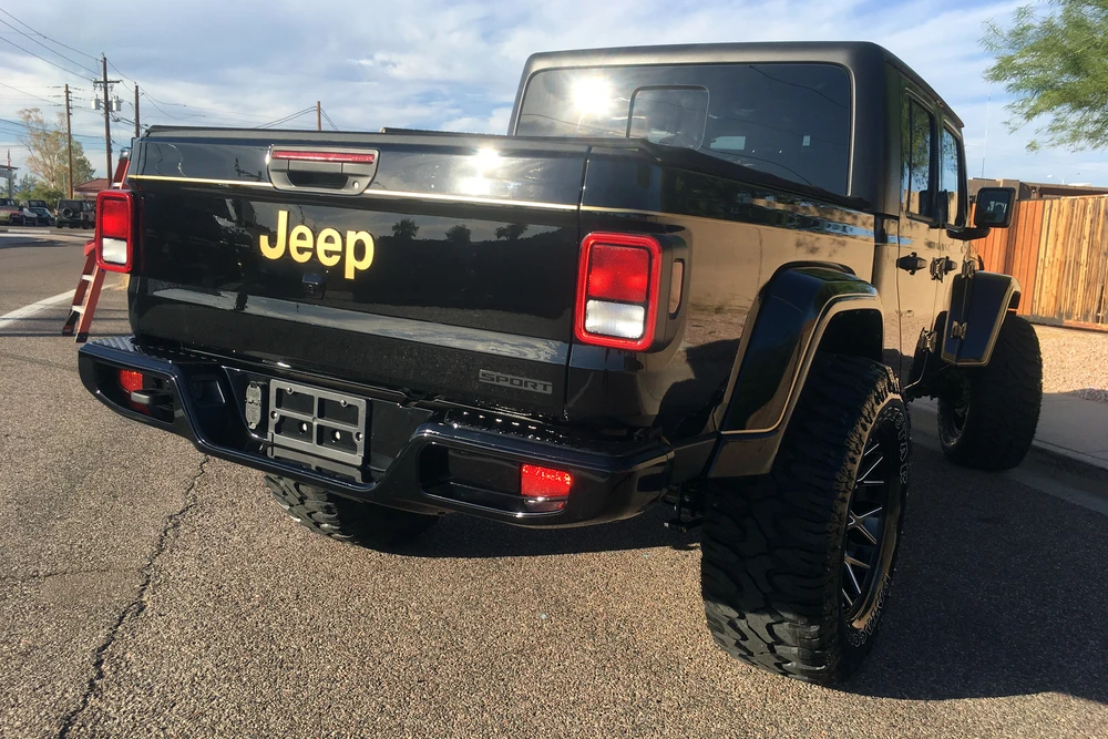 2020 Jeep JT Gladiator - Image 1 of 6