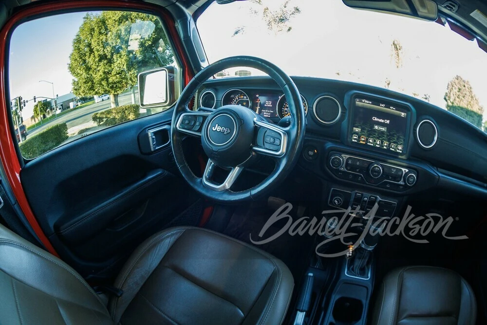 2020 Jeep JT Gladiator - Image 11 of 29