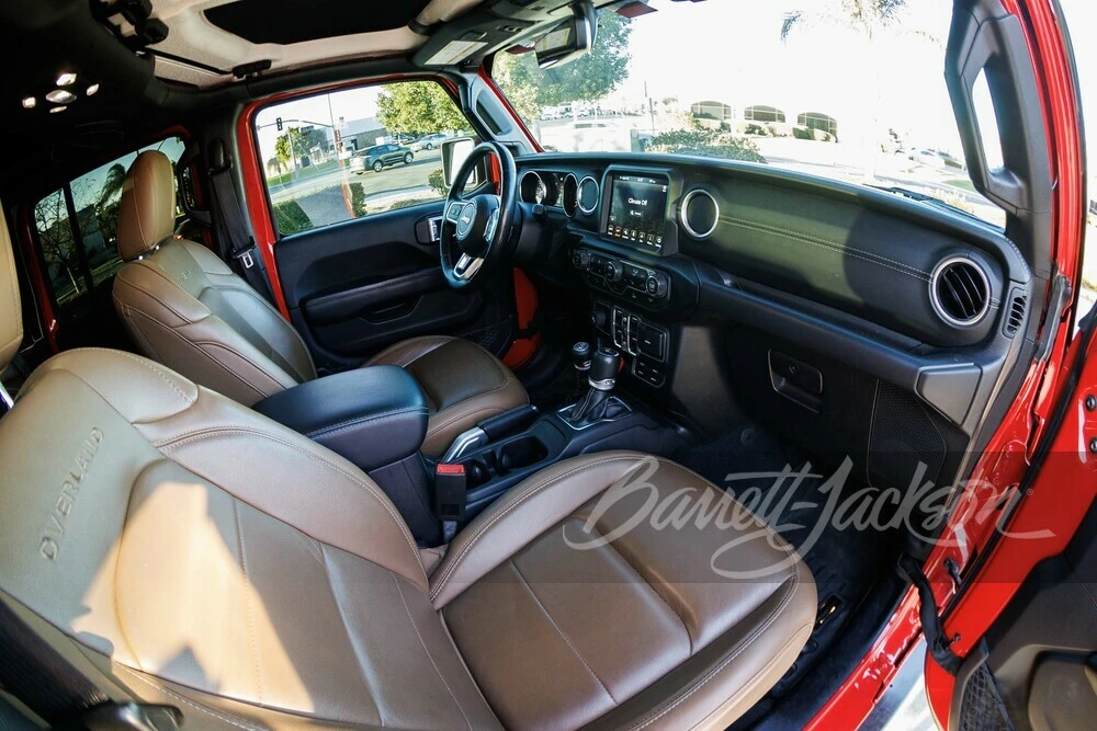 2020 Jeep JT Gladiator - Image 13 of 29