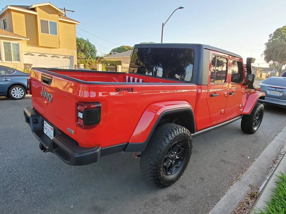 2020 Jeep JT Gladiator - Image 5 of 16