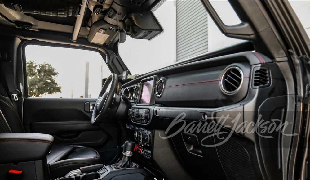2020 Jeep JT Gladiator - Image 13 of 15