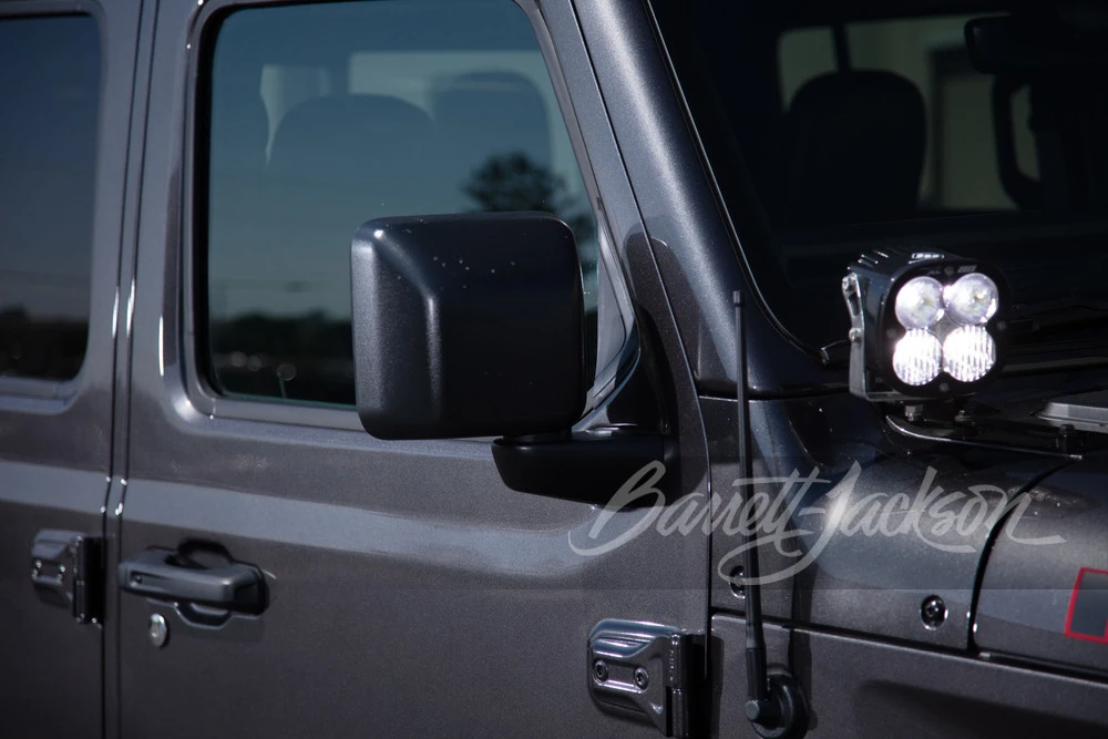 2020 Jeep JT Gladiator - Image 13 of 31
