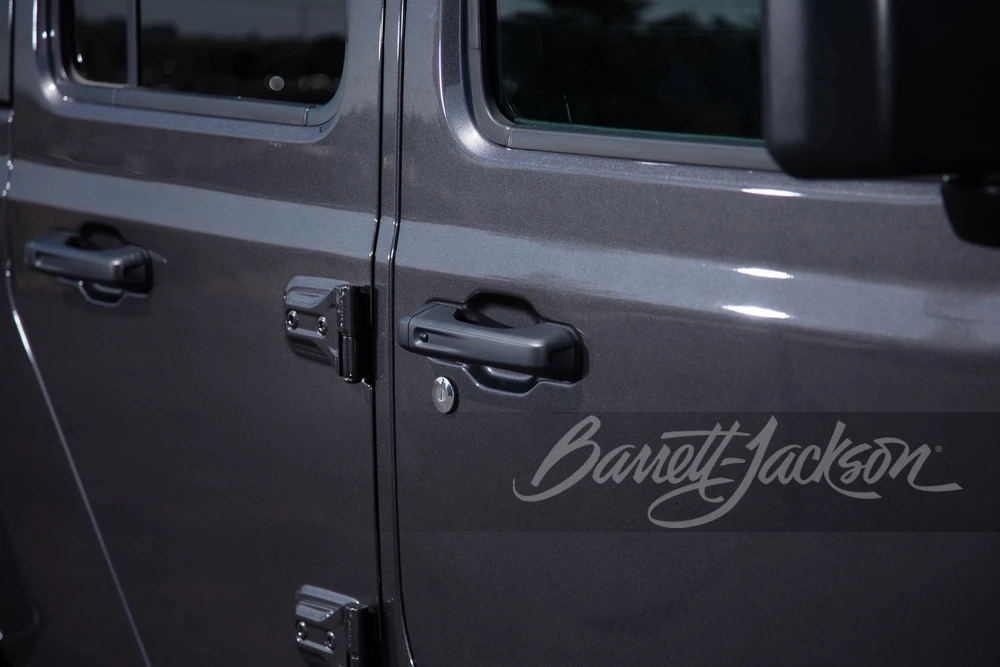 2020 Jeep JT Gladiator - Image 11 of 31