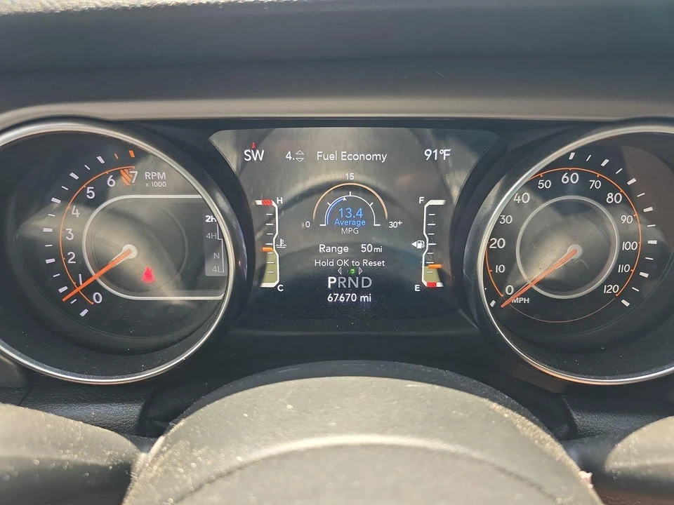 2020 Jeep JT Gladiator - Image 11 of 31