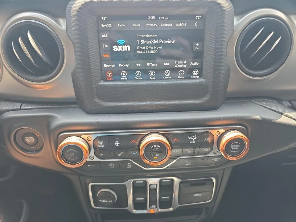 2020 Jeep JT Gladiator - Image 9 of 31