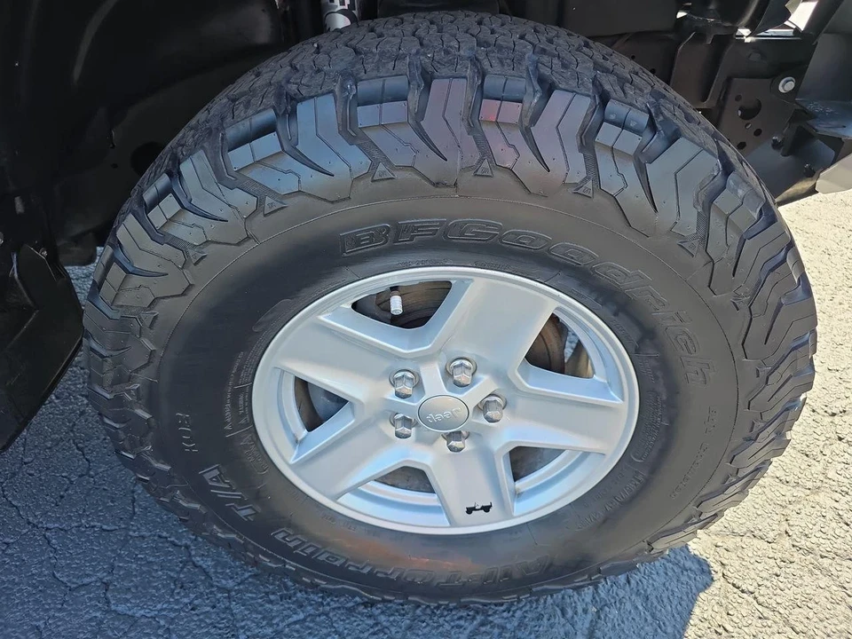 2020 Jeep JT Gladiator - Image 7 of 12