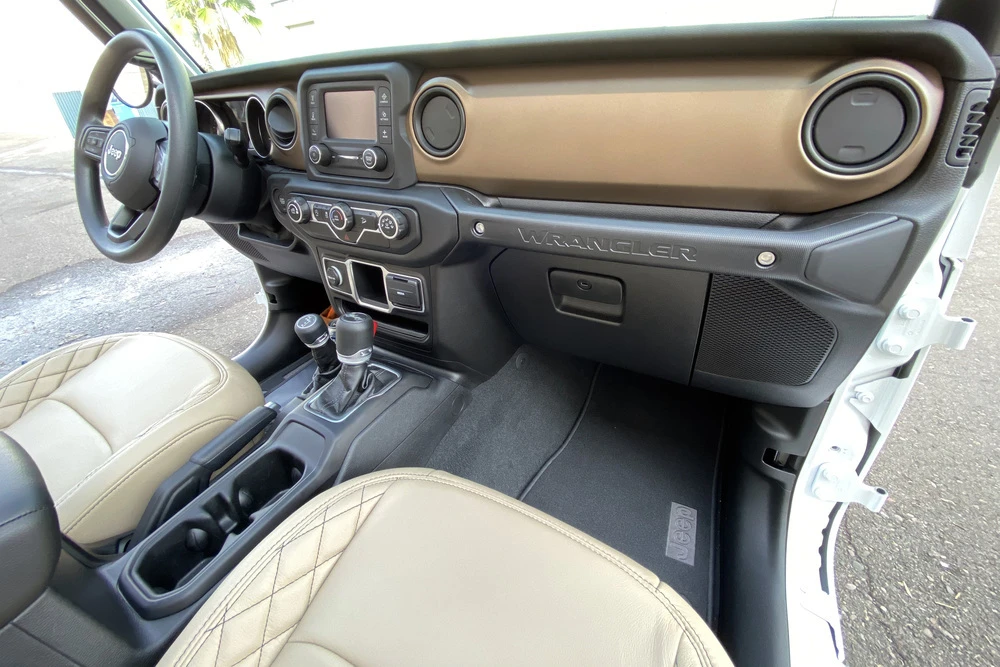 2020 Jeep JL Wrangler - Image 3 of 11