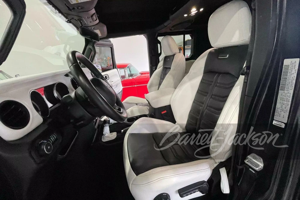 2020 Jeep JL Wrangler - Image 4 of 31