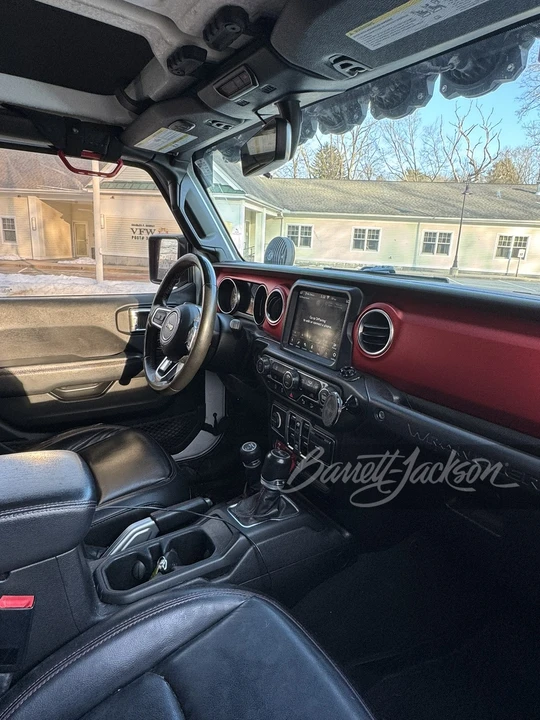 2020 Jeep JL Wrangler - Image 4 of 6