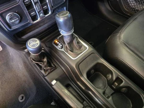 2020 Jeep JL Wrangler - Image 13 of 21