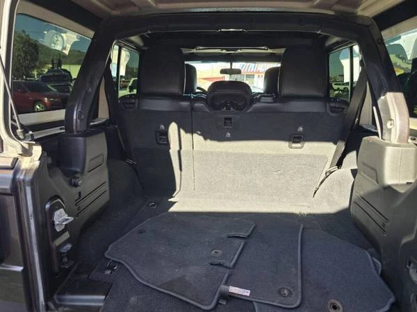 2020 Jeep JL Wrangler - Image 8 of 21