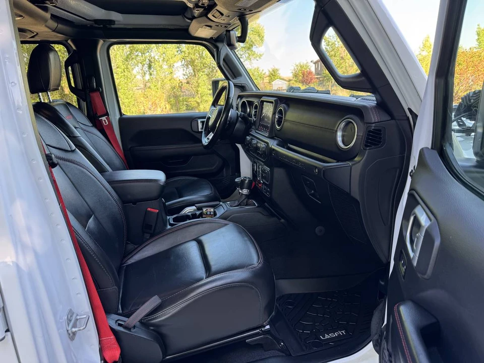 2020 Jeep JL Wrangler - Image 11 of 20