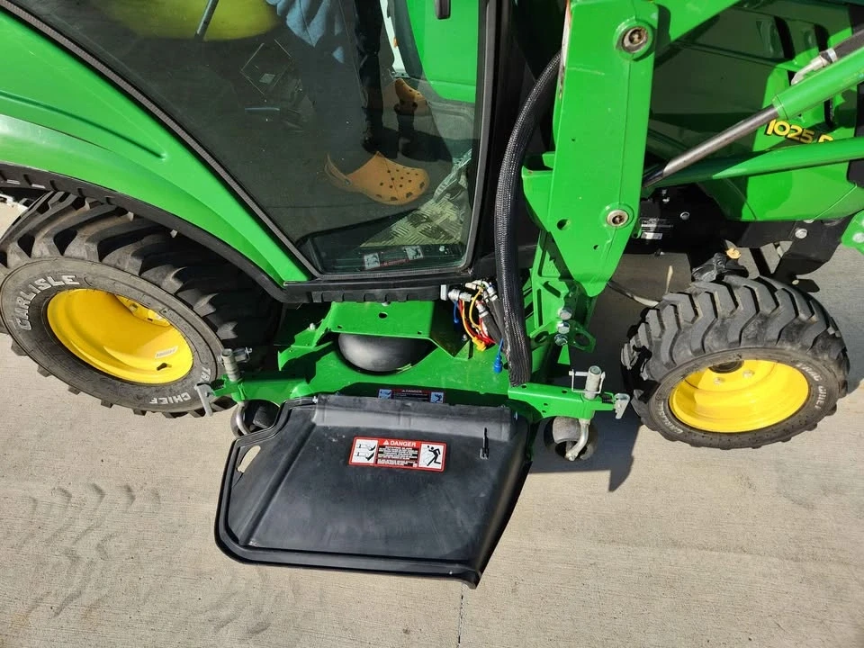 2020 John Deere - Image 8 of 17