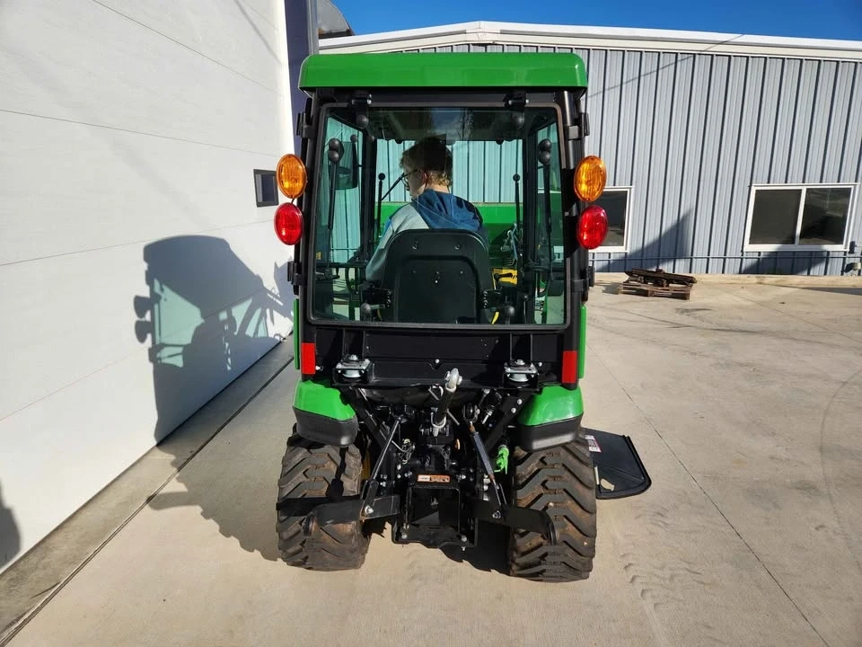 2020 John Deere - Image 9 of 17