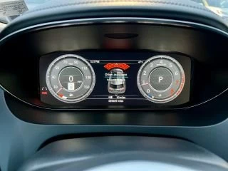 2020 Jaguar E-Pace - Image 14 of 16