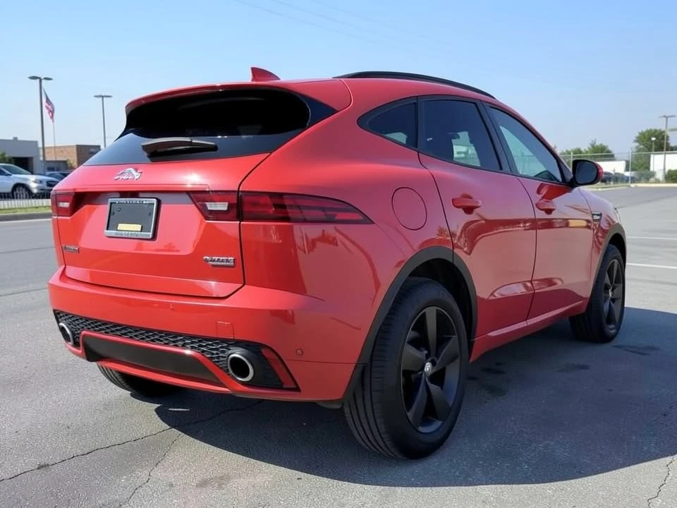 2020 Jaguar E-Pace - Image 4 of 14