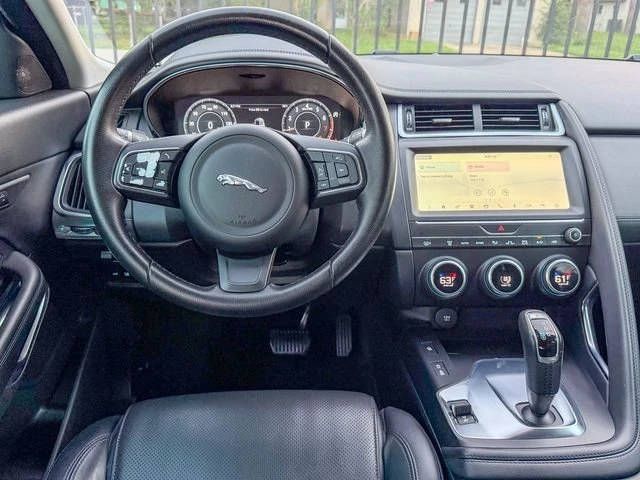 2020 Jaguar E-Pace - Image 10 of 20