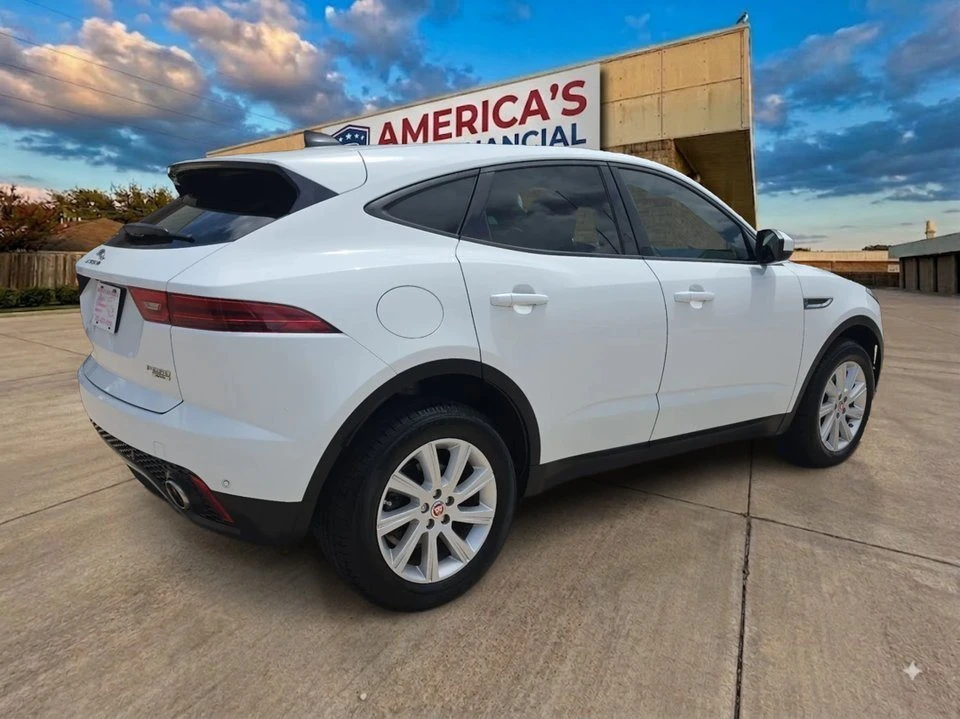 2020 Jaguar E-Pace - Image 3 of 20