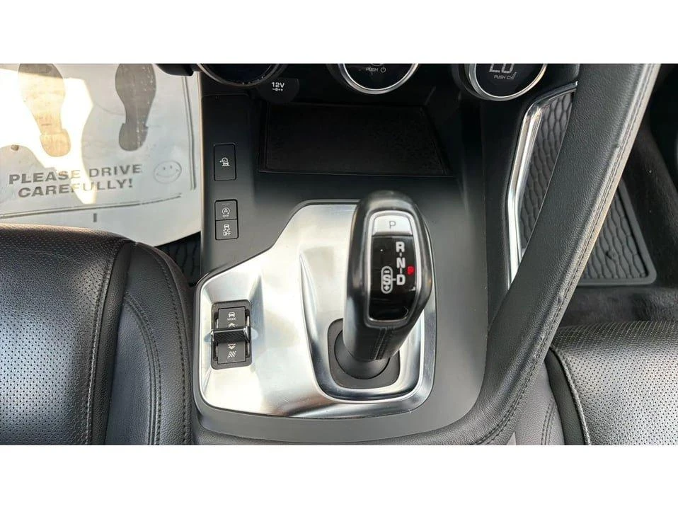 2020 Jaguar E-Pace - Image 11 of 20