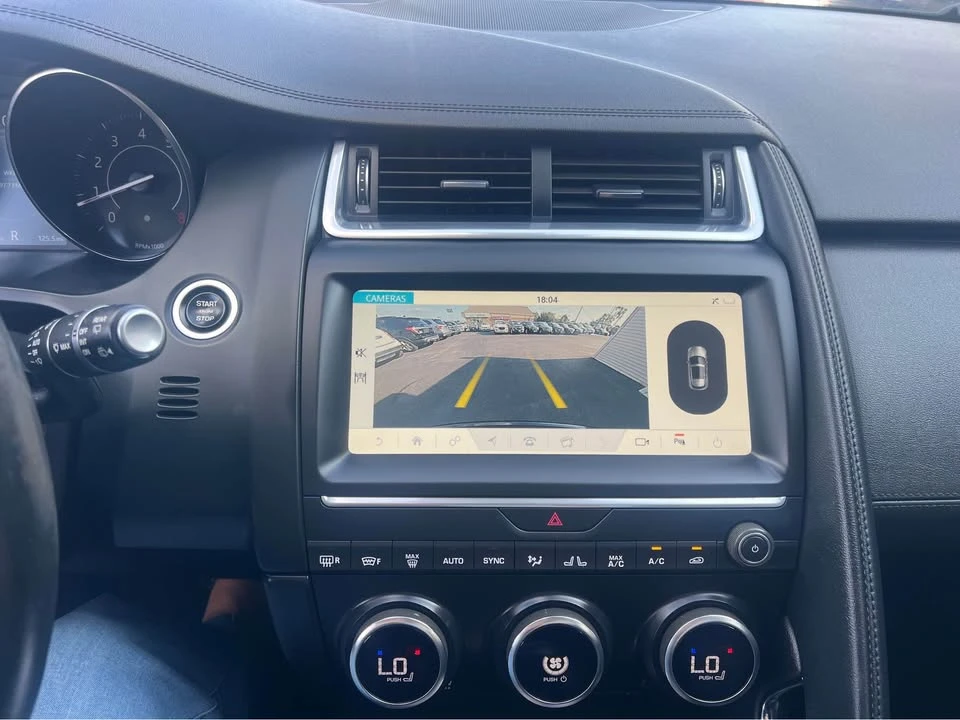 2020 Jaguar E-Pace - Image 17 of 20