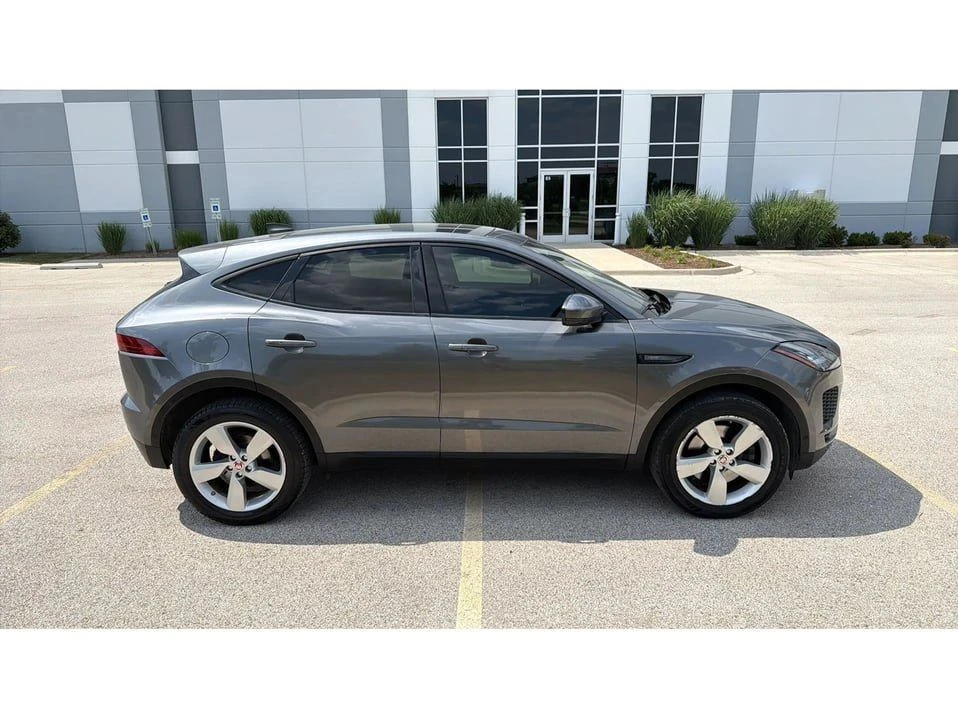 2020 Jaguar E-Pace - Image 17 of 20