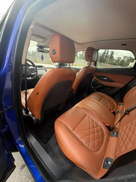 2020 Jaguar E-Pace - Image 19 of 20